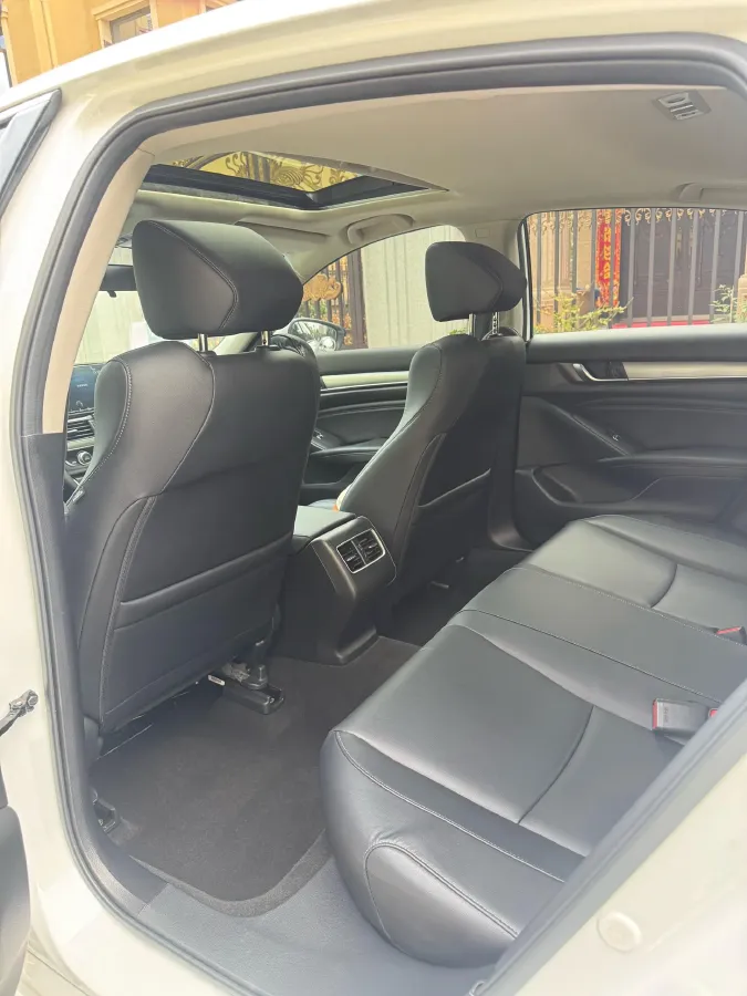 2018 Honda Accord 1.5T 194HP L4 CVT,autocango,china used car exporter,china ev exporter,chinese used car exporter,chinese used ev exporter