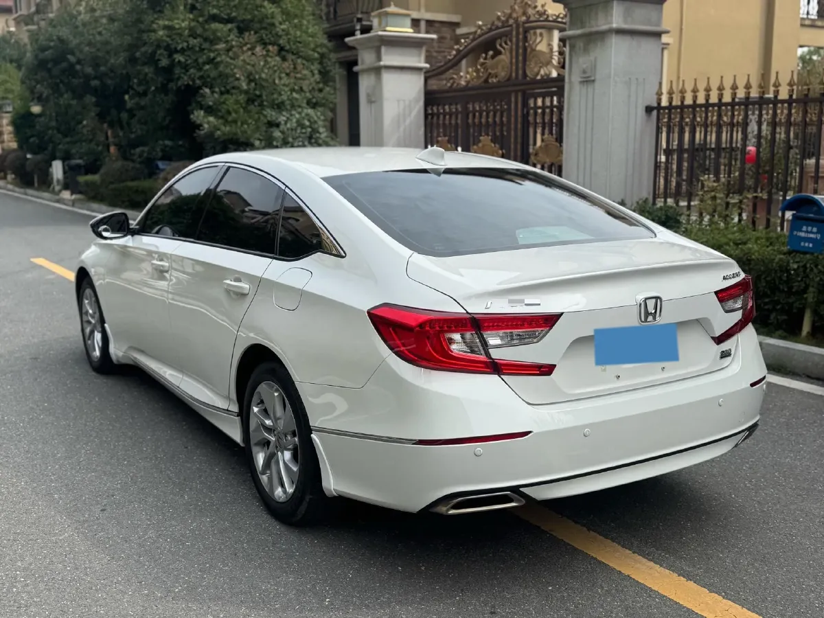 2018 Honda Accord 1.5T 194HP L4 CVT,autocango,china used car exporter,china ev exporter,chinese used car exporter,chinese used ev exporter