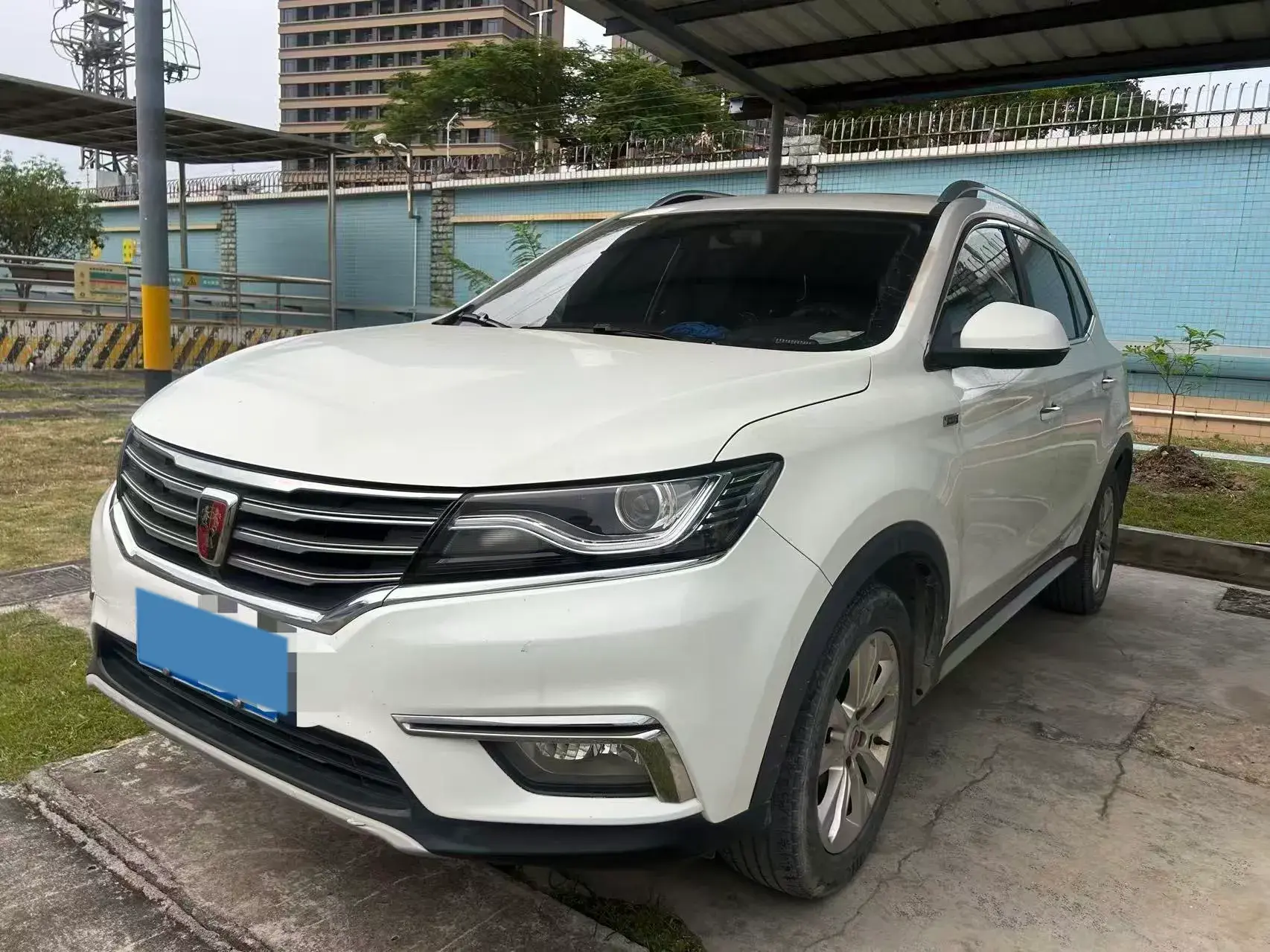 2018 ROEWE RX5 view 1