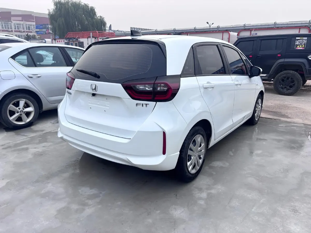 2021 Honda Fit 1.5L 131HP L4 CVT,autocango,china used car exporter,china ev exporter,chinese used car exporter,chinese used ev exporter