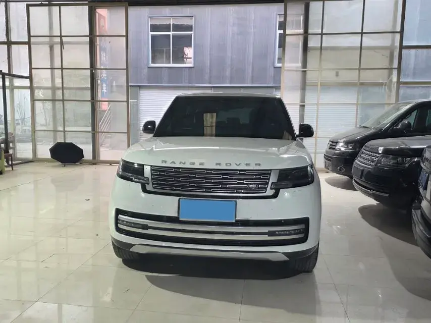 2022 LAND ROVER thumbnail 2