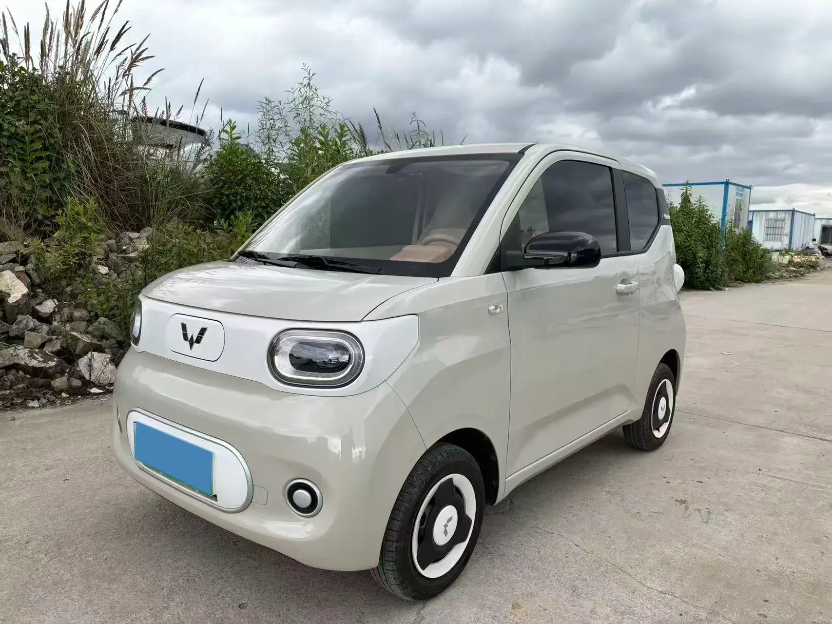 2024 WULING HONGGUANG view 1