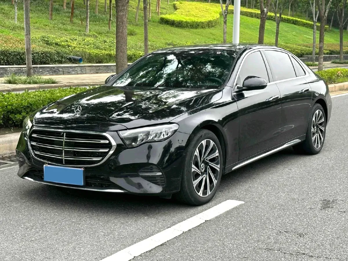 2025 Mercedes-Benz E Class 2.0T 258HP L4 9AT,autocango,china used car exporter,china ev exporter,chinese used car exporter,chinese used ev exporter