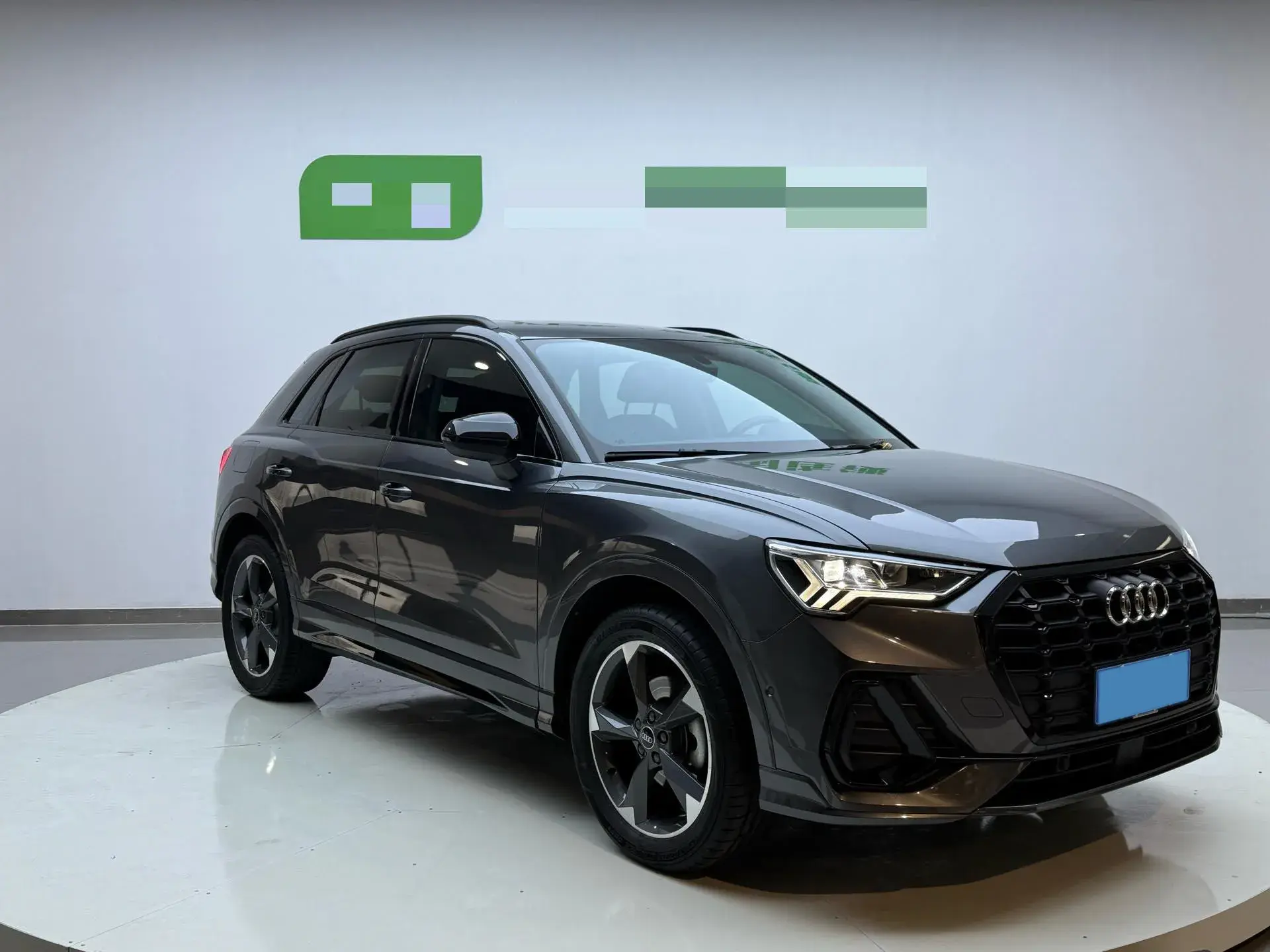 2021 AUDI Q3 thumbnail 3