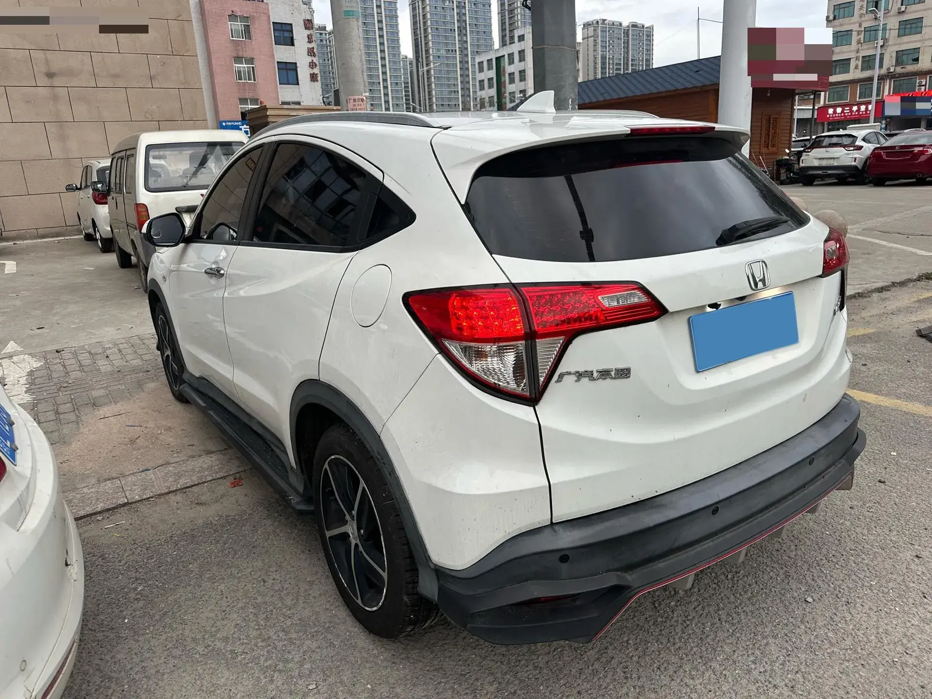 2020 HONDA VEZEL thumbnail 3
