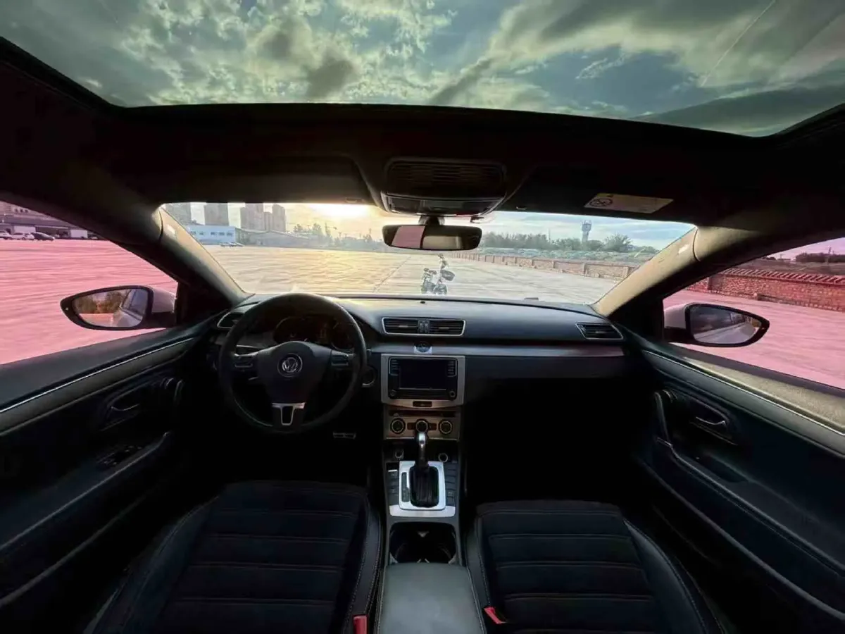 2018 Volkswagen Magotan 1.8T 180HP L4 7DCT,autocango,china used car exporter,china ev exporter,chinese used car exporter,chinese used ev exporter