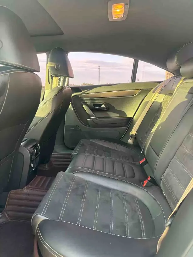 2018 Volkswagen Magotan 1.8T 180HP L4 7DCT,autocango,china used car exporter,china ev exporter,chinese used car exporter,chinese used ev exporter