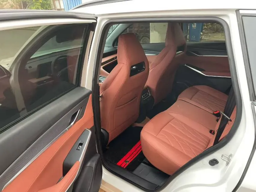 2025 ChangAn CS75 Plus 1.5T 188HP L4 8AT,autocango,china used car exporter,china ev exporter,chinese used car exporter,chinese used ev exporter