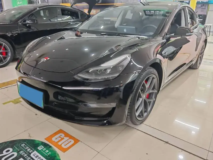 2022 TESLA MODEL view 1