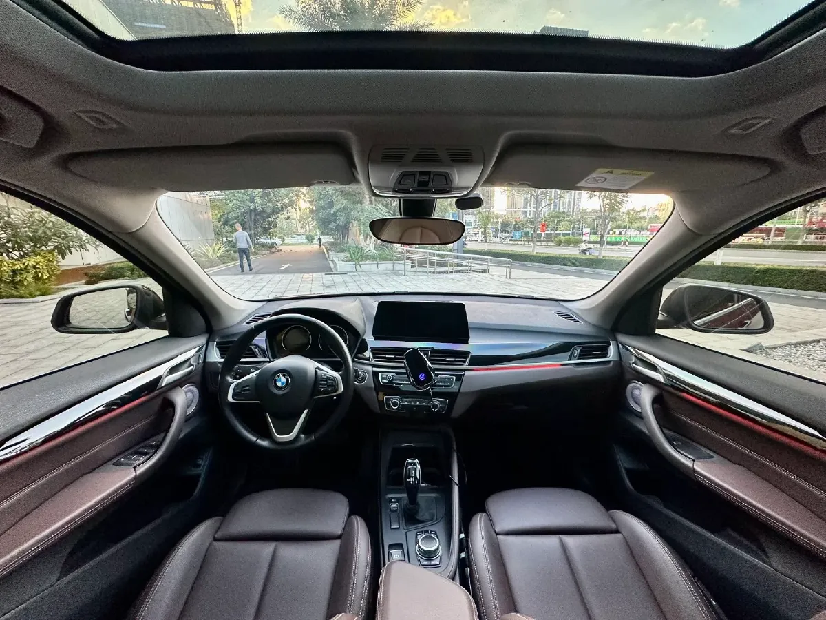 2022 BMW X1 1.5T 140HP L3 7DCT,autocango,china used car exporter,china ev exporter,chinese used car exporter,chinese used ev exporter