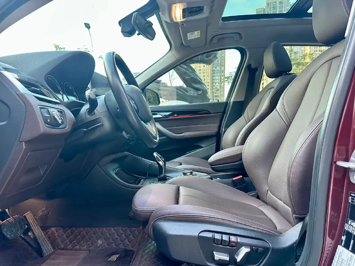 2022 BMW X1 1.5T 140HP L3 7DCT,autocango,china used car exporter,china ev exporter,chinese used car exporter,chinese used ev exporter