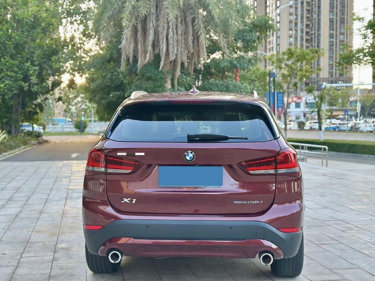 2022 BMW X1 1.5T 140HP L3 7DCT,autocango,china used car exporter,china ev exporter,chinese used car exporter,chinese used ev exporter