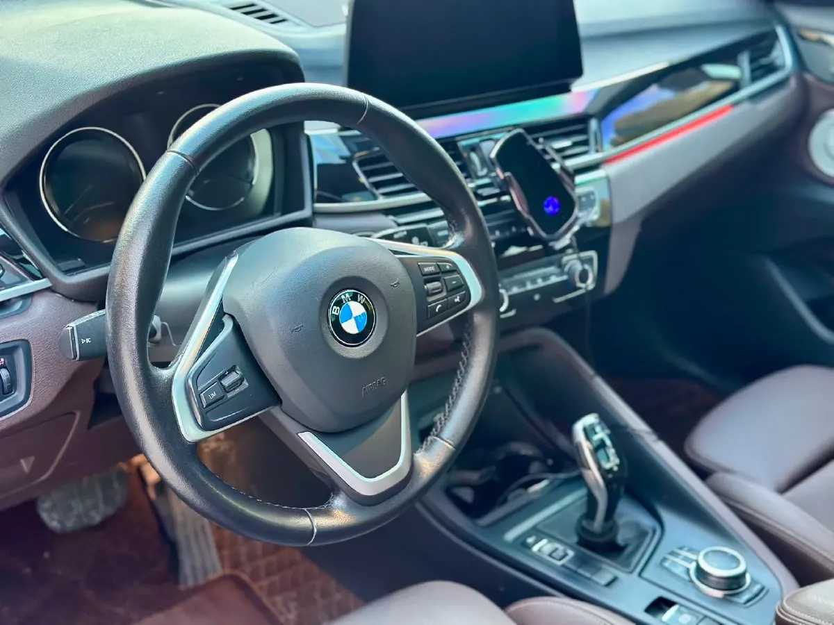 2022 BMW X1 1.5T 140HP L3 7DCT,autocango,china used car exporter,china ev exporter,chinese used car exporter,chinese used ev exporter