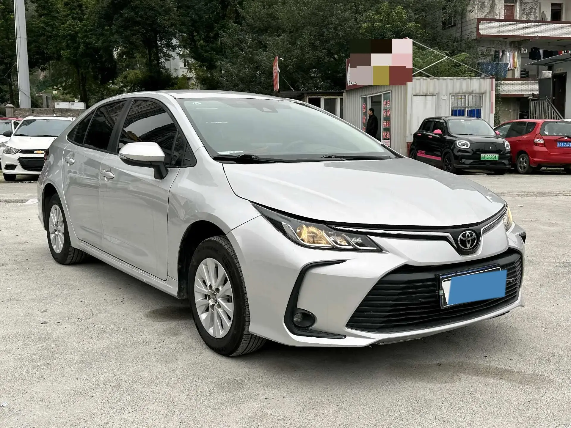 2022 TOYOTA COROLLA thumbnail 2