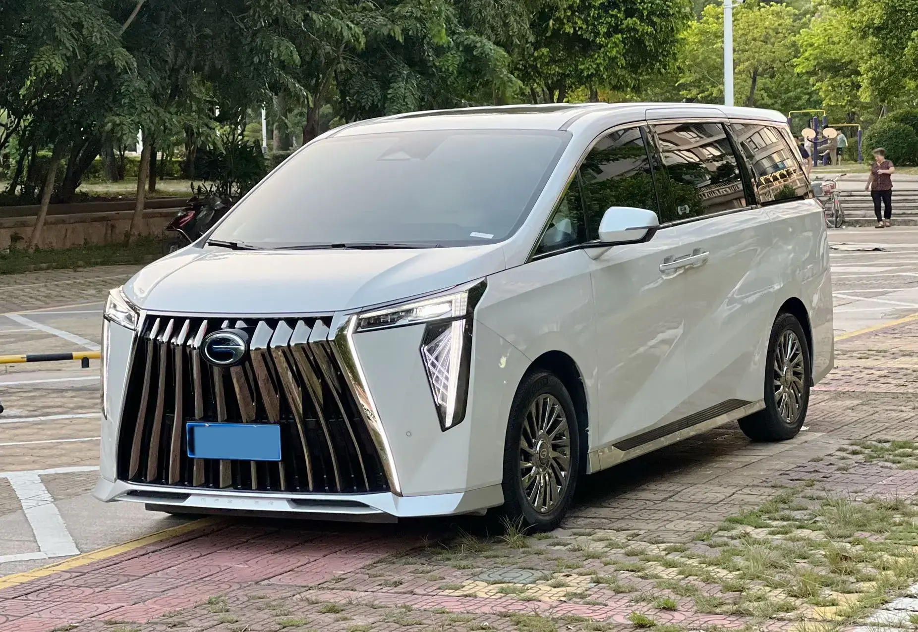 2023 GAC TRUMPCHI view 1