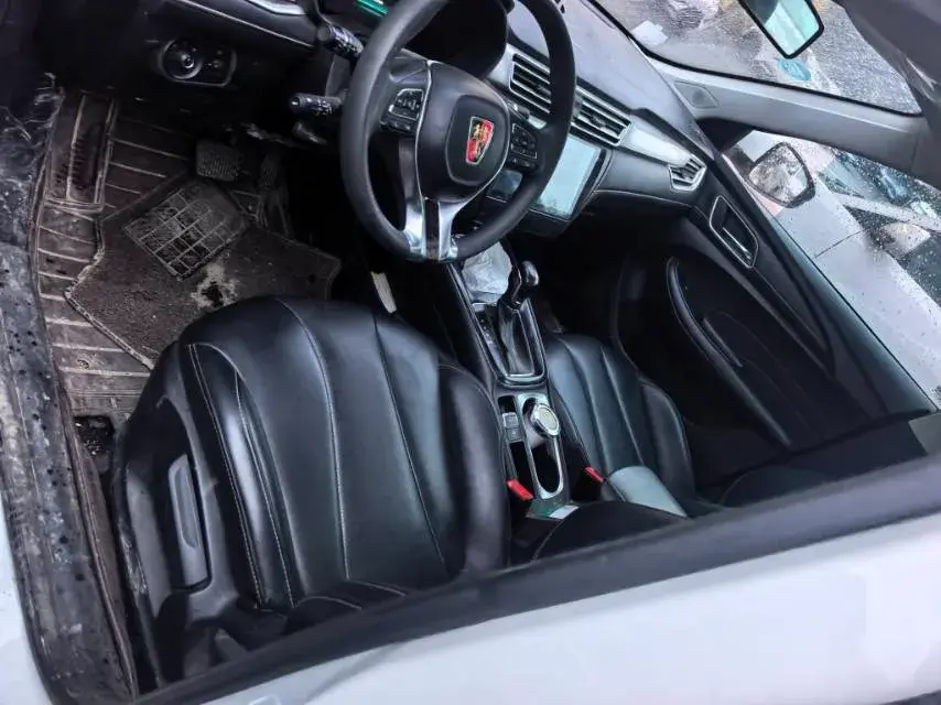 2019 ROEWE I5 thumbnail 4