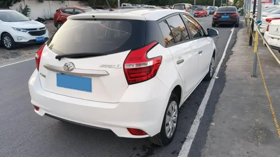 2017 Toyota Yaris L 1.5L 107HP L4 CVT,autocango,china used car exporter,china ev exporter,chinese used car exporter,chinese used ev exporter