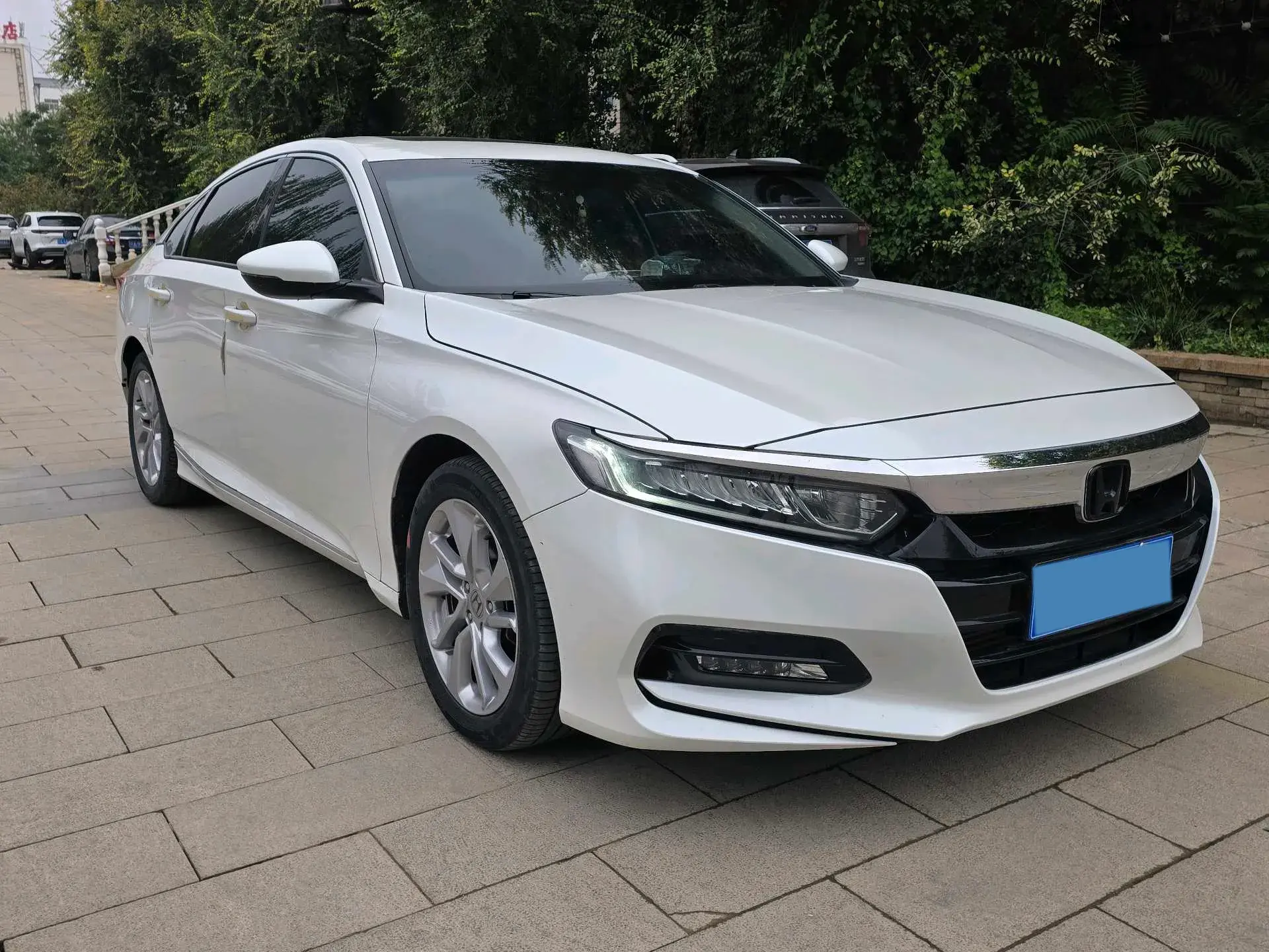 2018 HONDA ACCORD thumbnail 2