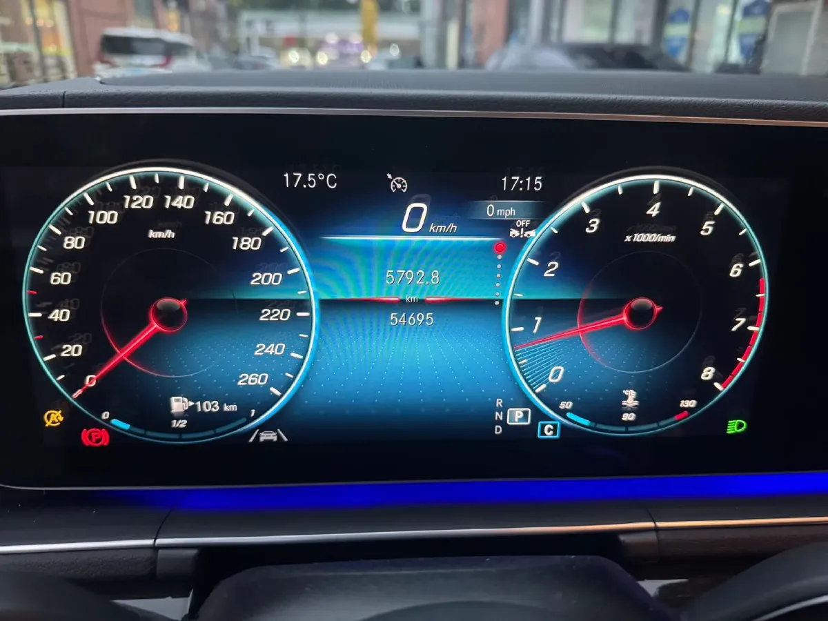 2022 Mercedes-Benz GLE Class 2.0T 258HP L4 9AT,autocango,china used car exporter,china ev exporter,chinese used car exporter,chinese used ev exporter