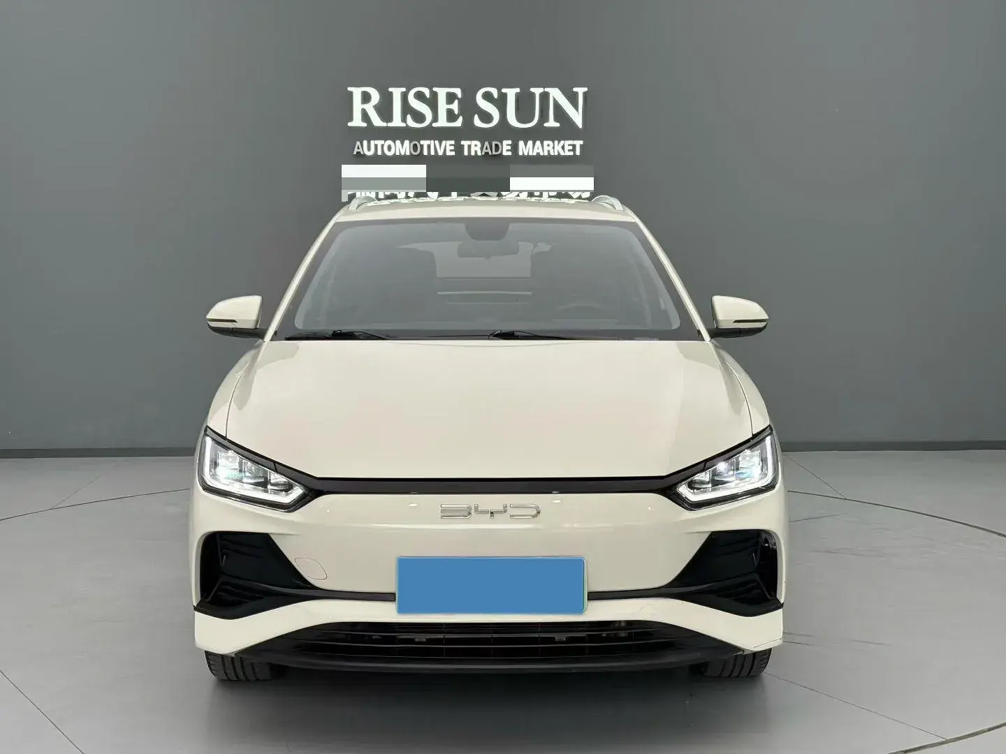 2023 BYD E2 thumbnail 3