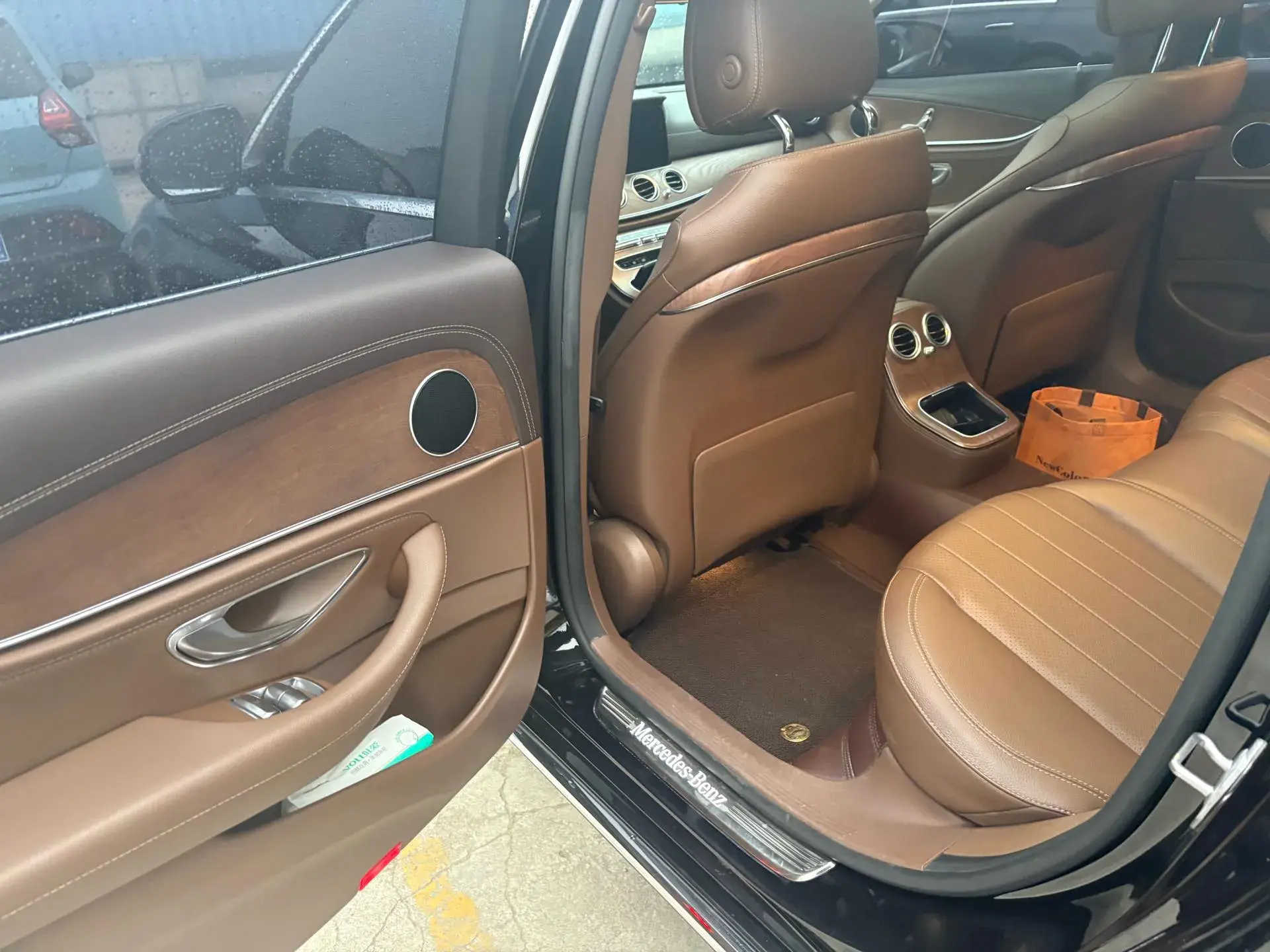 2021 MERCEDES-BENZ E thumbnail 3