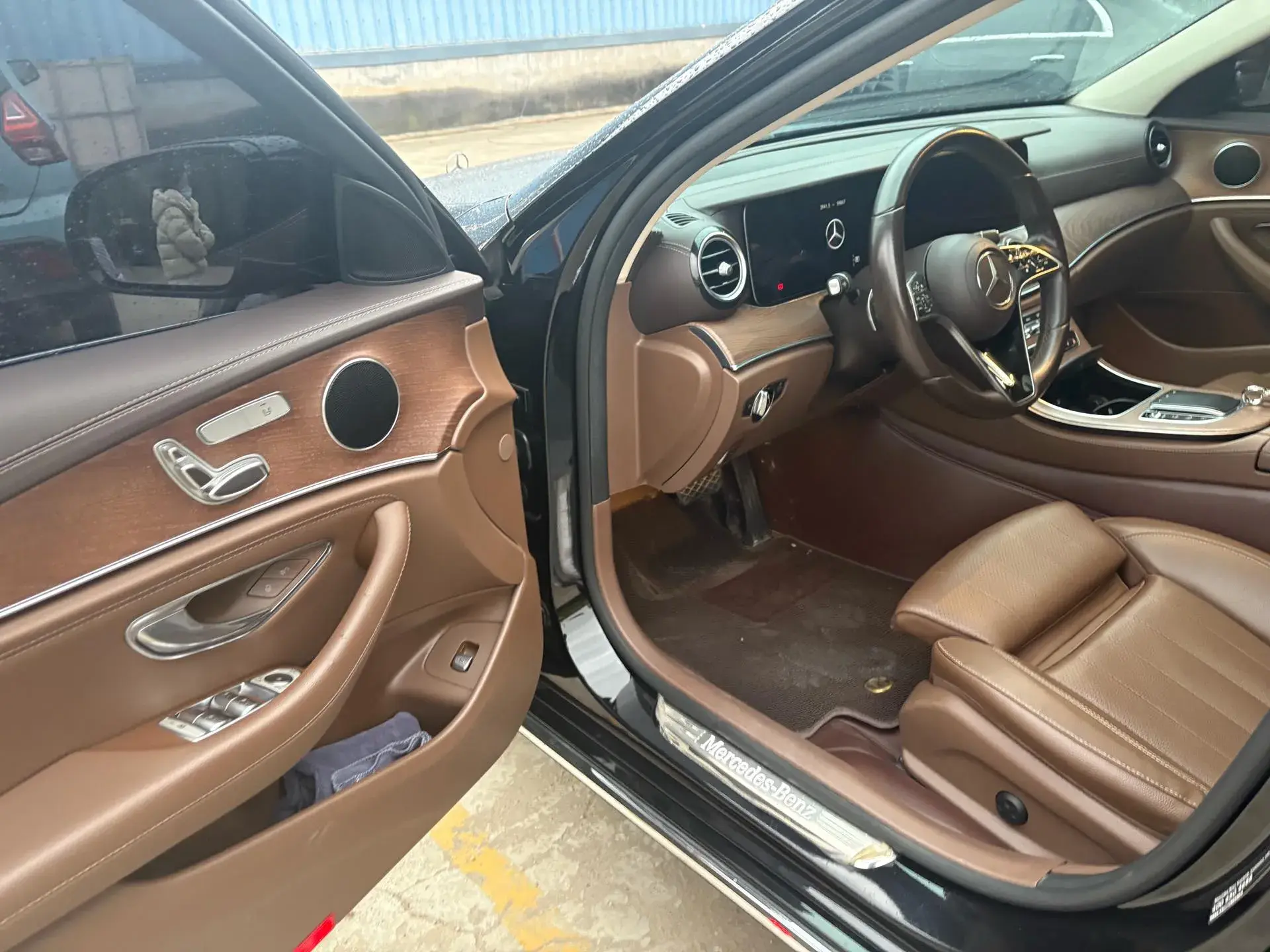 2021 MERCEDES-BENZ E thumbnail 2