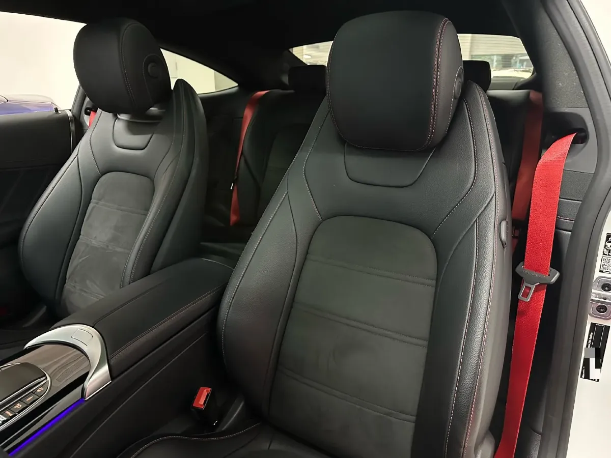 2023 Mercedes-Benz C AMG 3.0T 390HP V6 9AT,autocango,china used car exporter,china ev exporter,chinese used car exporter,chinese used ev exporter