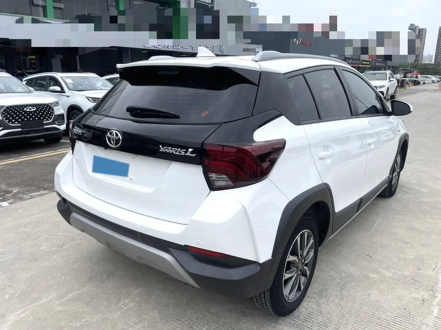 2022 TOYOTA YARIS thumbnail 4