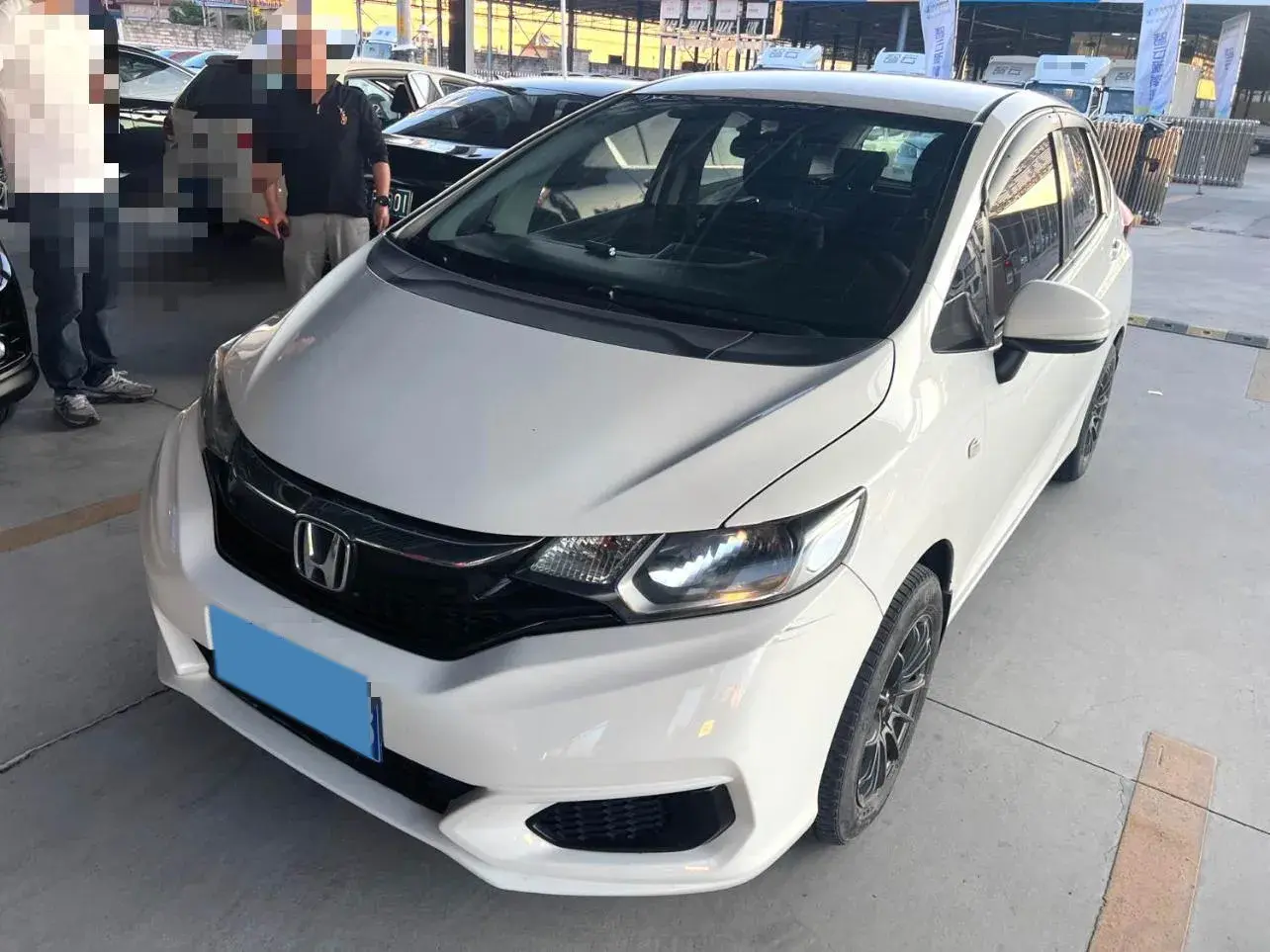 2020 HONDA FIT view 1