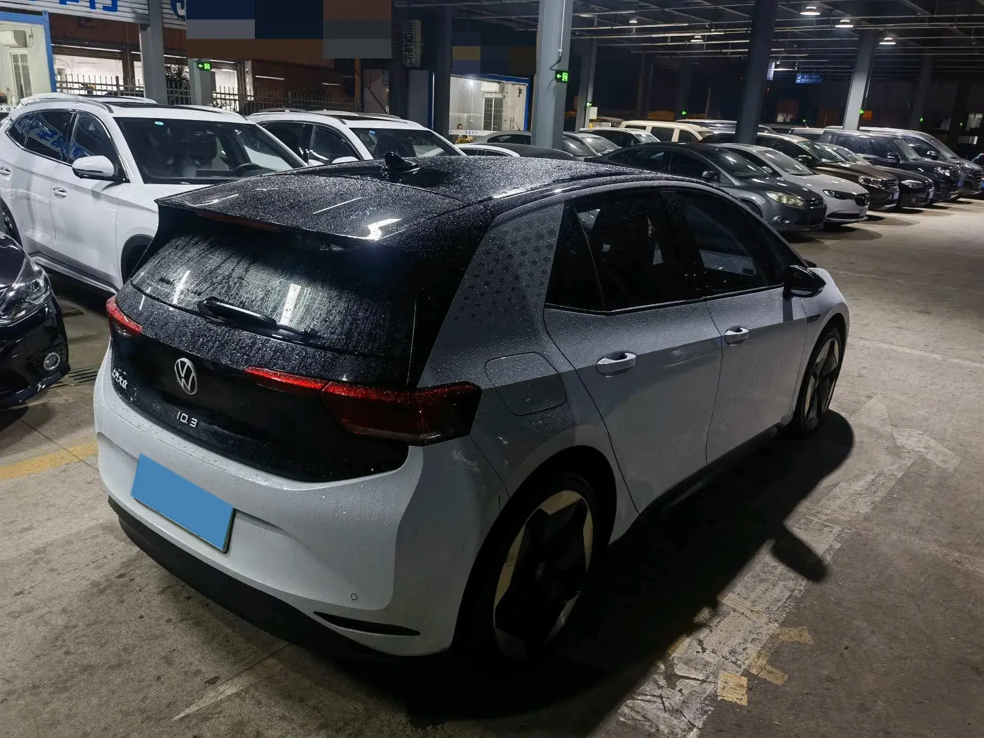 2023 VOLKSWAGEN ID.3 thumbnail 4