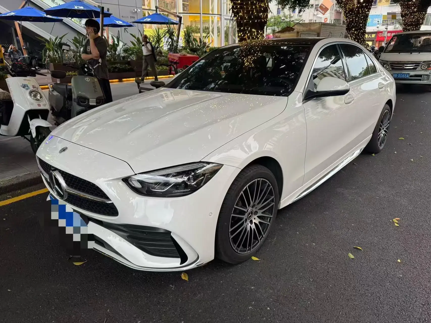 2023 MERCEDES-BENZ C view 1