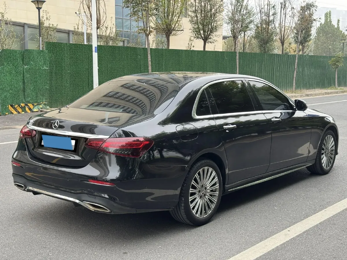 2021 Mercedes-Benz E Class 2.0T 258HP L4 9AT,autocango,china used car exporter,china ev exporter,chinese used car exporter,chinese used ev exporter