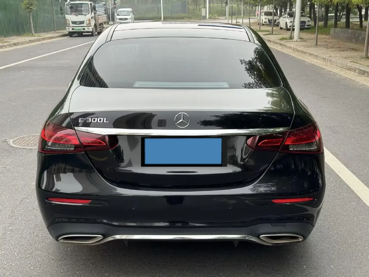 2021 Mercedes-Benz E Class 2.0T 258HP L4 9AT,autocango,china used car exporter,china ev exporter,chinese used car exporter,chinese used ev exporter