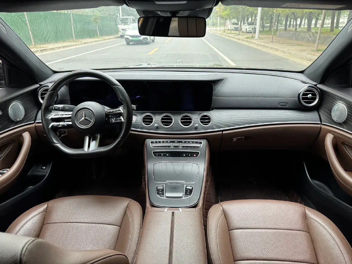 2021 Mercedes-Benz E Class 2.0T 258HP L4 9AT,autocango,china used car exporter,china ev exporter,chinese used car exporter,chinese used ev exporter