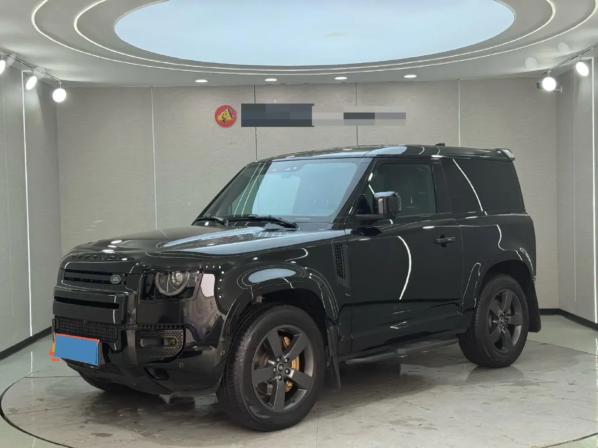 2023 Land Rover Defender 3.0T 400HP L6 8AT,autocango,china used car exporter,china ev exporter,chinese used car exporter,chinese used ev exporter