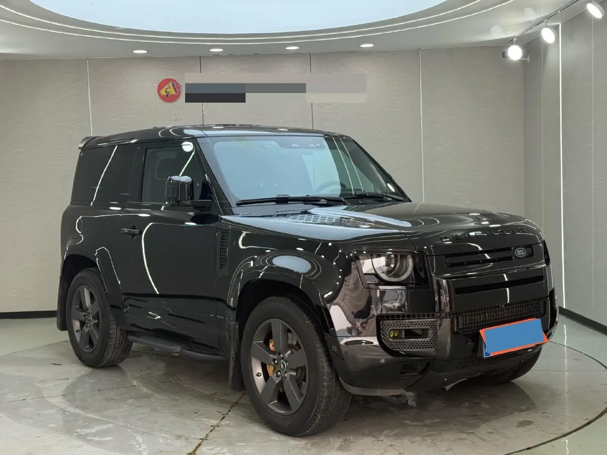 2023 Land Rover Defender 3.0T 400HP L6 8AT,autocango,china used car exporter,china ev exporter,chinese used car exporter,chinese used ev exporter