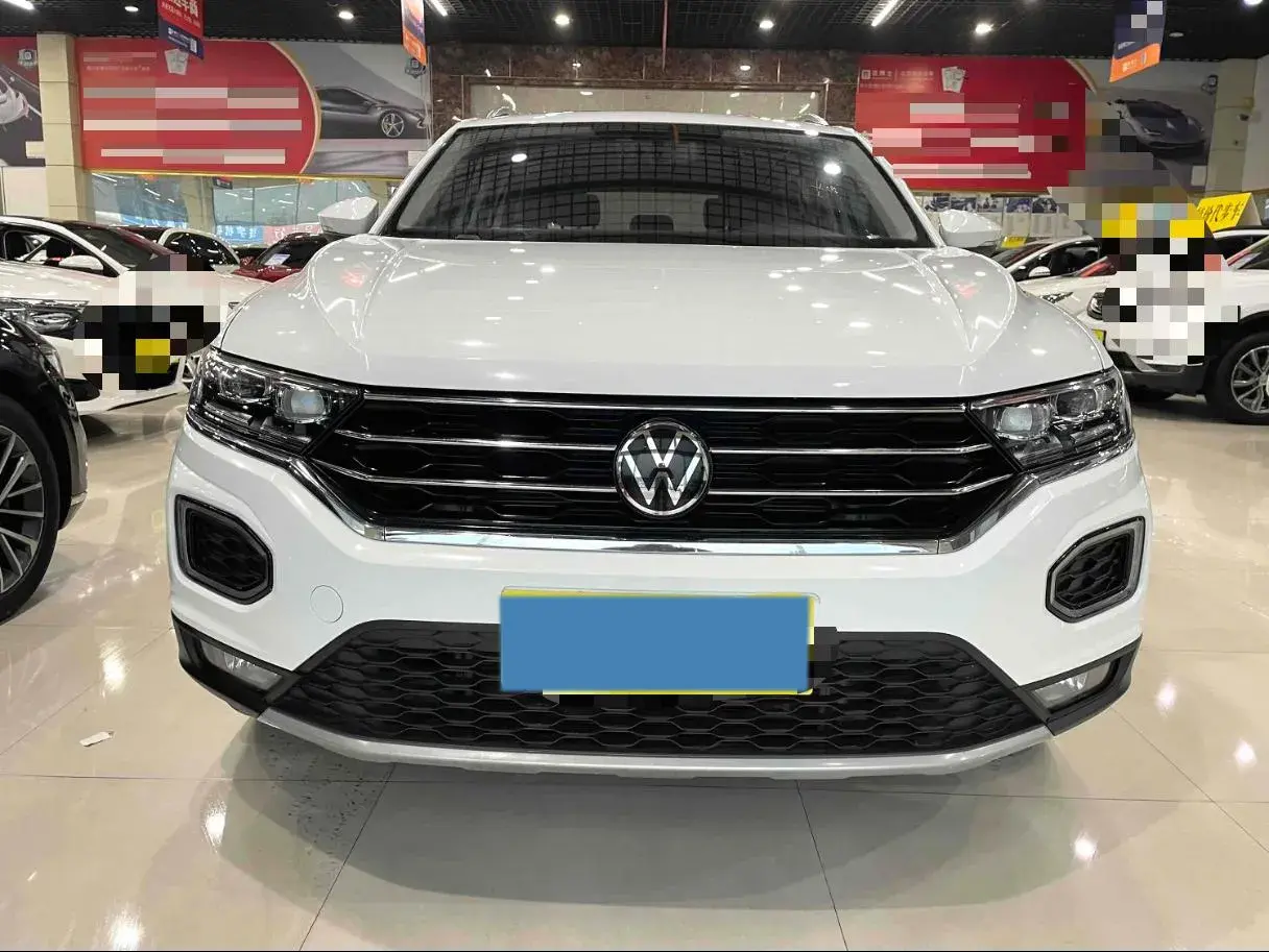 2021 VOLKSWAGEN T-ROC thumbnail 2