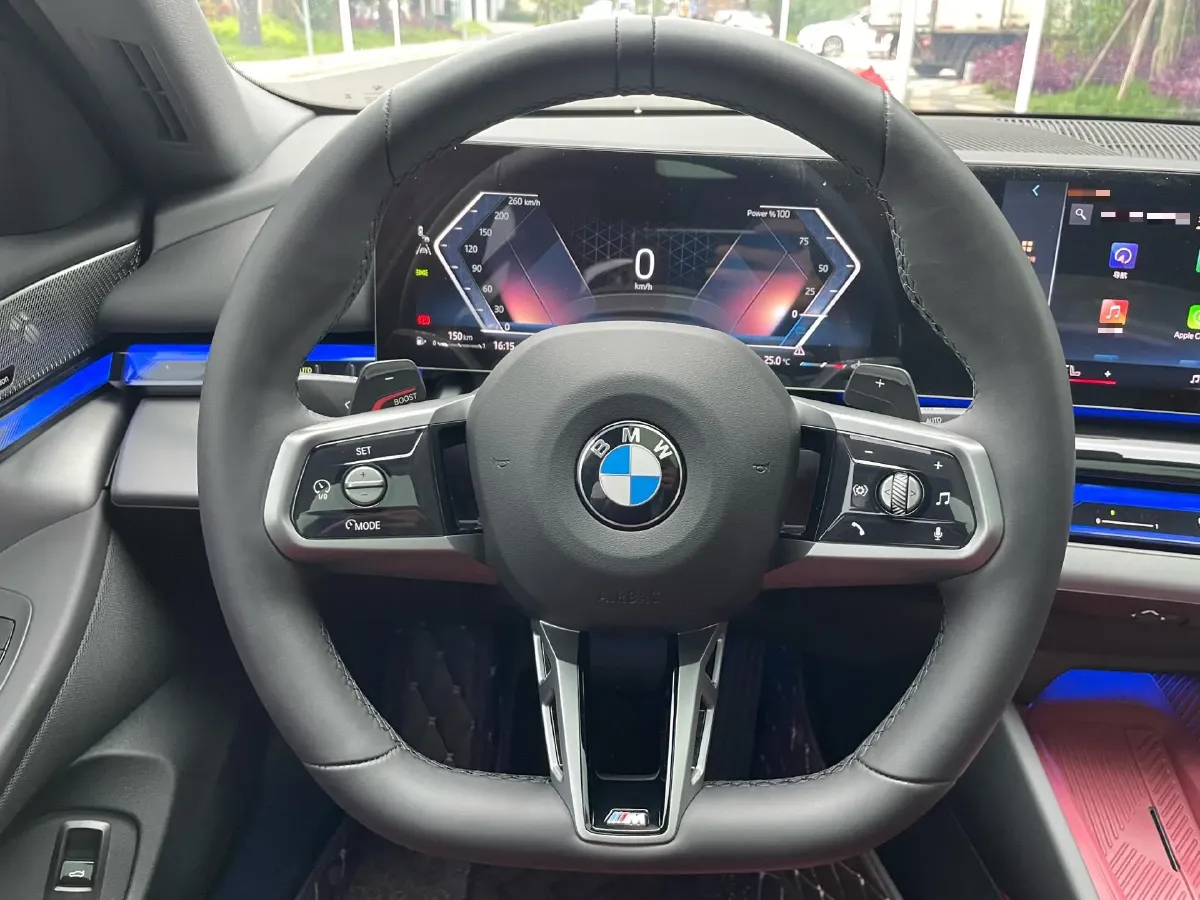 2025 BMW 5 Series 2.0T 258HP L4 8AT,autocango,china used car exporter,china ev exporter,chinese used car exporter,chinese used ev exporter