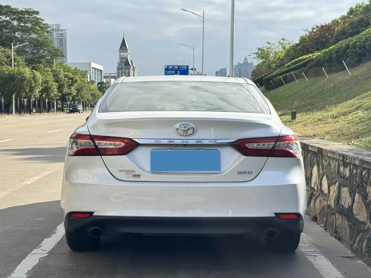 2018 Toyota Camry 2.0L 169HP L4 6AT,autocango,china used car exporter,china ev exporter,chinese used car exporter,chinese used ev exporter