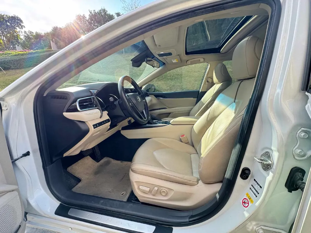 2018 Toyota Camry 2.0L 169HP L4 6AT,autocango,china used car exporter,china ev exporter,chinese used car exporter,chinese used ev exporter