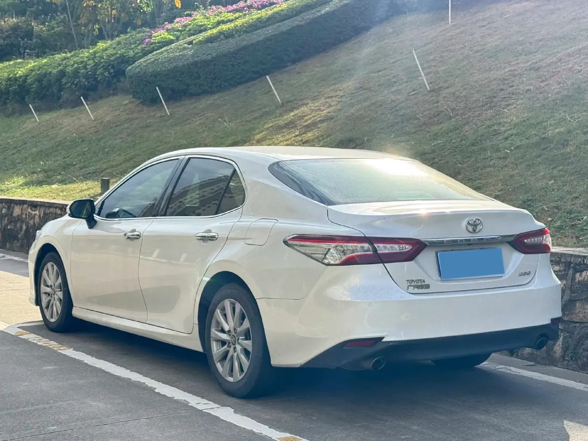 2018 Toyota Camry 2.0L 169HP L4 6AT,autocango,china used car exporter,china ev exporter,chinese used car exporter,chinese used ev exporter