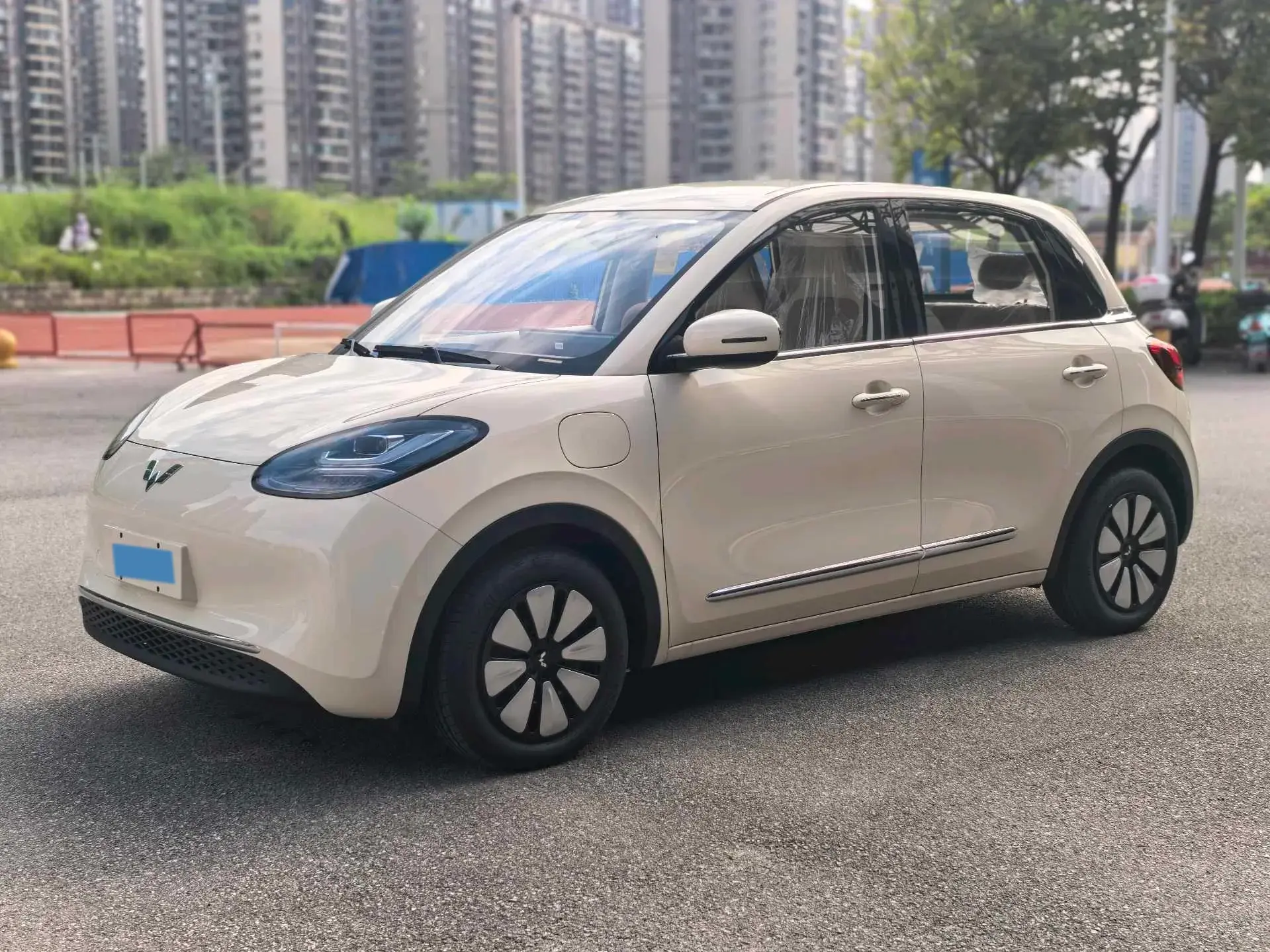 2024 WULING BINGUO view 1