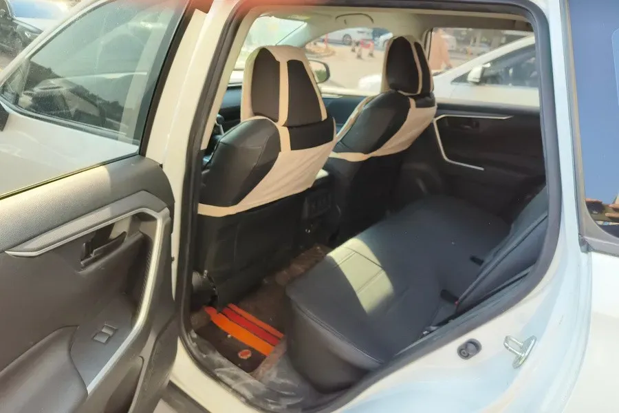 2021 Toyota RAV4 2.0L 171HP L4 CVT,autocango,china used car exporter,china ev exporter,chinese used car exporter,chinese used ev exporter