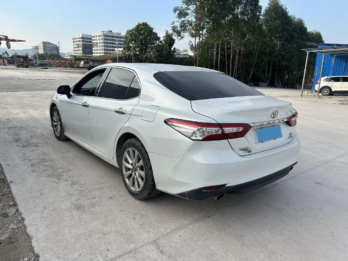 2018 Toyota Camry 2.0L 169HP L4 6AT,autocango,china used car exporter,china ev exporter,chinese used car exporter,chinese used ev exporter