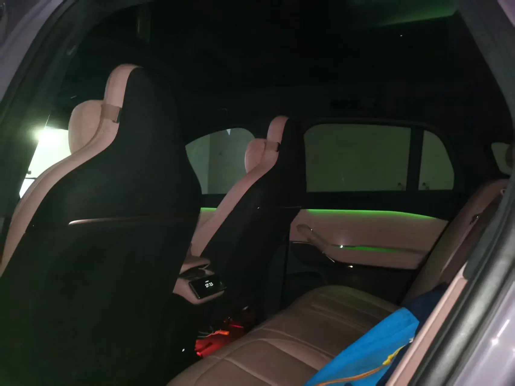 2024 NIO ES6 thumbnail 4