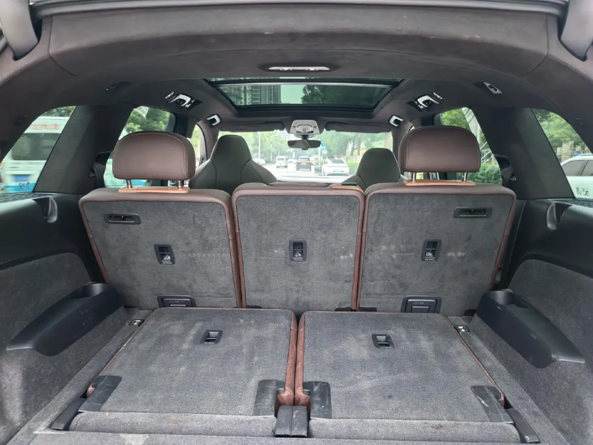 2021 Audi Q7 2.0T 245HP L4 8AT,autocango,china used car exporter,china ev exporter,chinese used car exporter,chinese used ev exporter