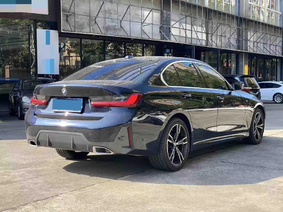 2024 BMW 3 Series 2.0T 184HP L4 8AT,autocango,china used car exporter,china ev exporter,chinese used car exporter,chinese used ev exporter
