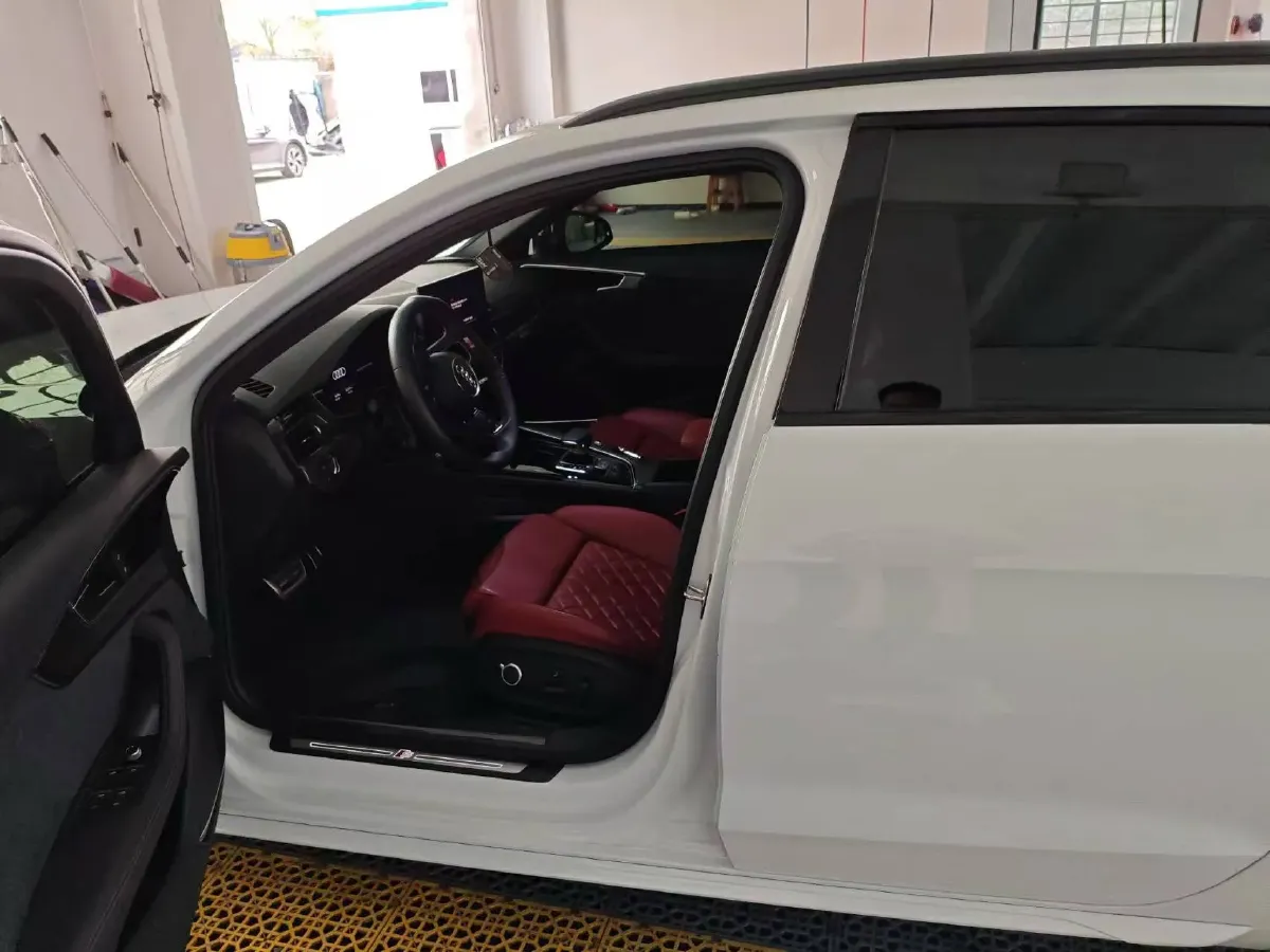 2023 Audi S4 3.0T 354HP V6 8AT,autocango,china used car exporter,china ev exporter,chinese used car exporter,chinese used ev exporter