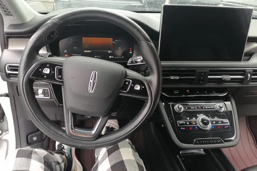 2022 Lincoln Corsair 2.0T 245HP L4 8AT,autocango,china used car exporter,china ev exporter,chinese used car exporter,chinese used ev exporter