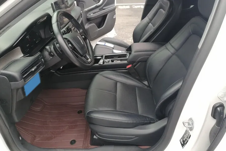 2022 Lincoln Corsair 2.0T 245HP L4 8AT,autocango,china used car exporter,china ev exporter,chinese used car exporter,chinese used ev exporter